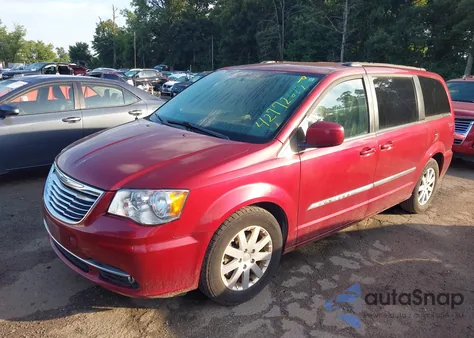 2016 Chrysler Town & Country Touring z USA, uszkodzony, nr VIN 2C4RC1BG3GR173025